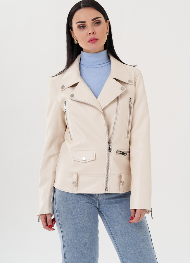 Светлая куртка косуха из эко кожи модель № 24218 в рассрочку