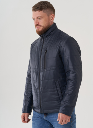 Мужская куртка синего цвета 