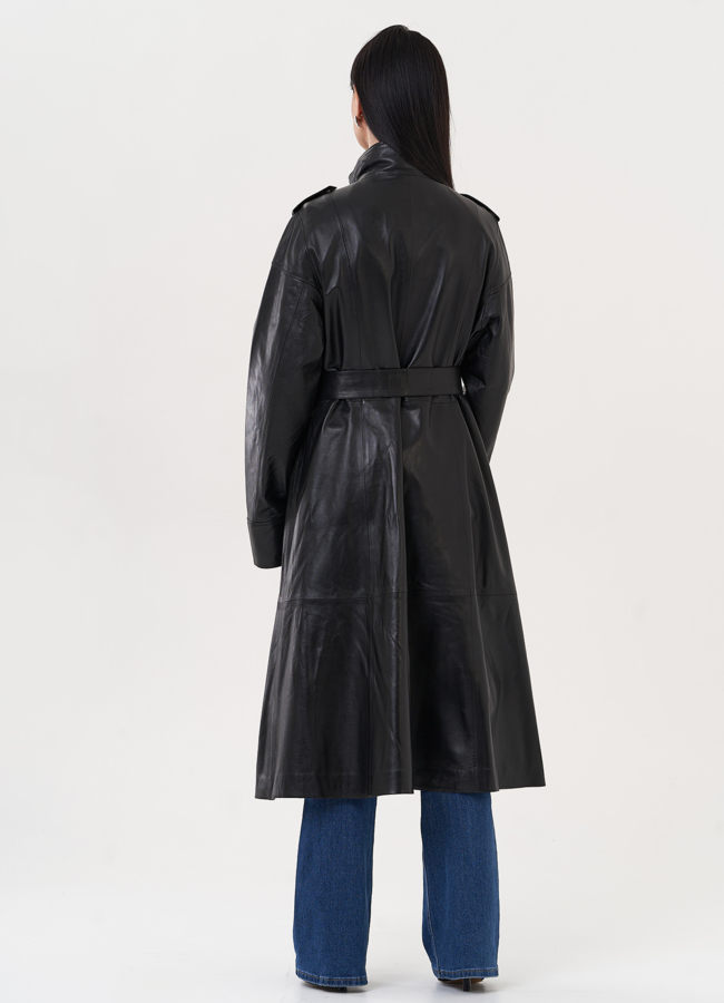 Плащ из натуральной кожи черного цвета модель № 26954 универмаг малина