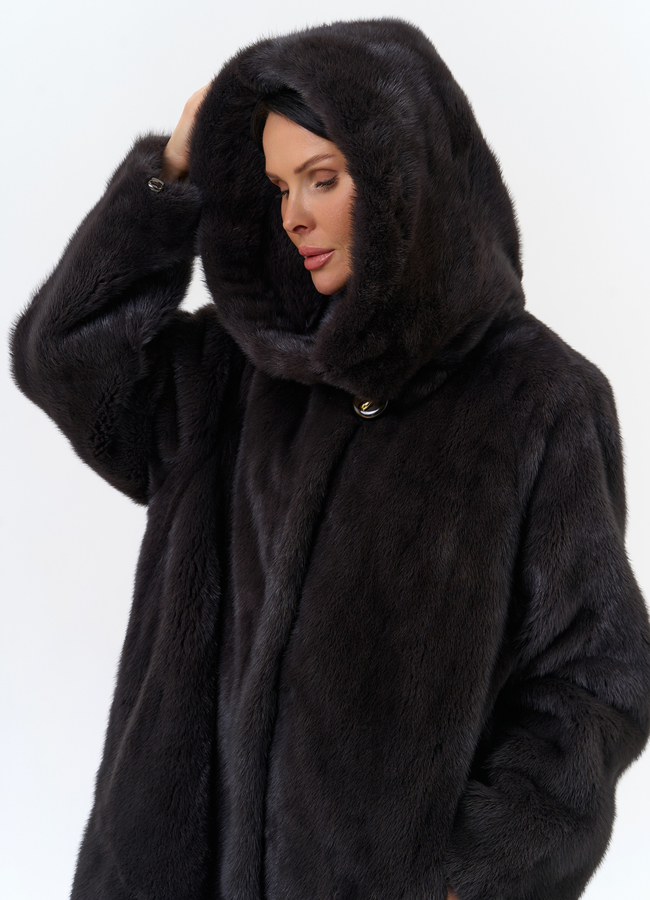 Шуба из норки с капюшоном модель № 31176 универмаг малина