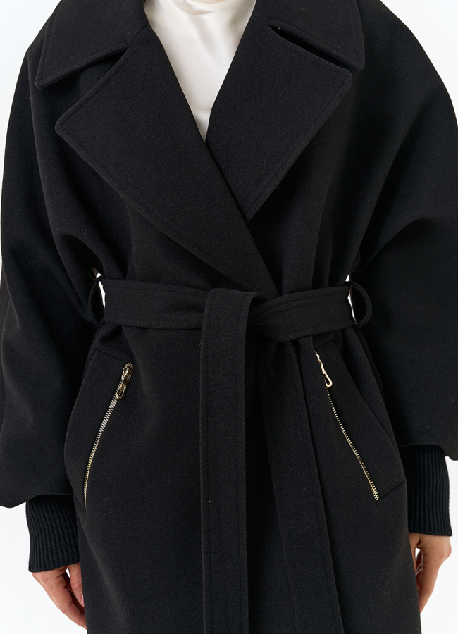 Женское укороченное пальто с декоративными молниями модель № 32805 универмаг малина