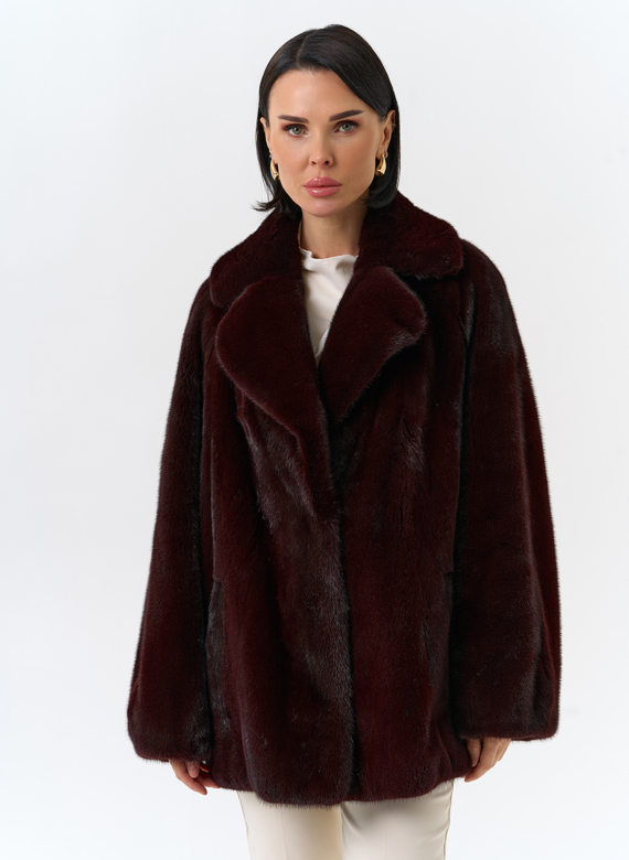 Женская шуба из скандинавской норки с английским воротником