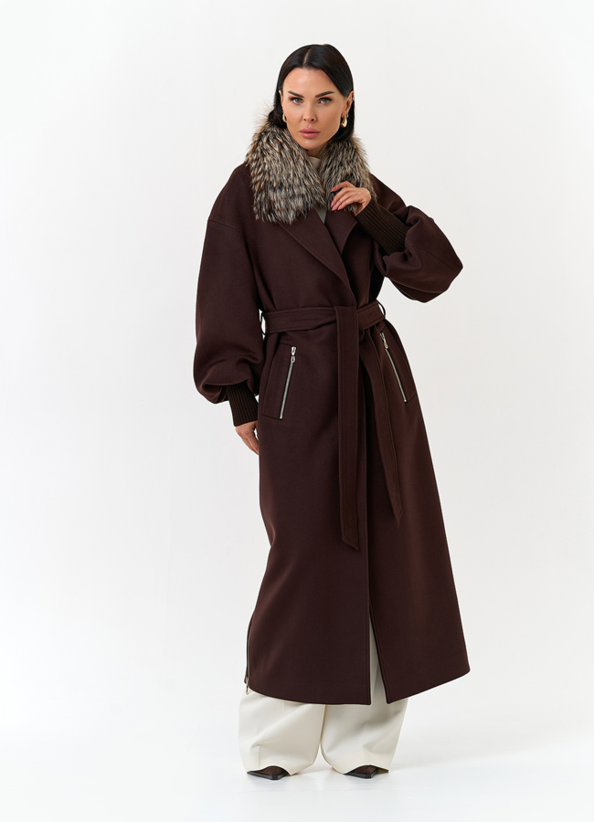 Женское длинное пальто с отделкой из меха лисы модель № 32857 в рассрочку