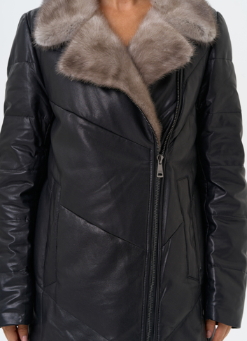 Пуховик из натуральной кожи с воротником из меха норки