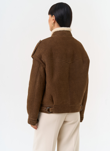 Женская натуральная дубленка в коричневом цвете