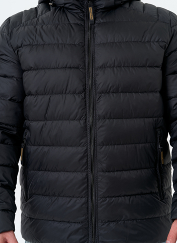 Куртка мужская с капюшоном