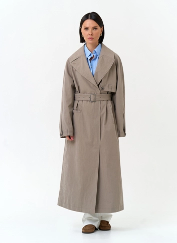 Женский длинный плащ с поясом