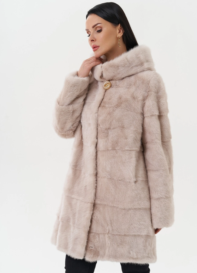Светлая норковая шуба с капюшоном модель № 24957 универмаг малина фото