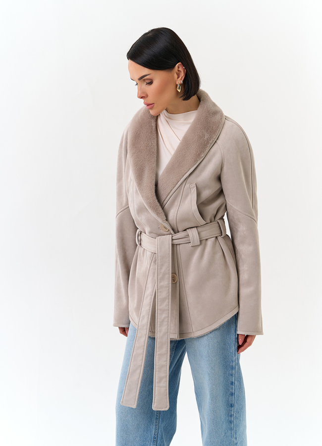 Женская дубленка из эко замши с поясом модель № 32793 универмаг малина