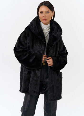 Шуба из меха норки с капюшоном Шуба из меха норки с капюшоном