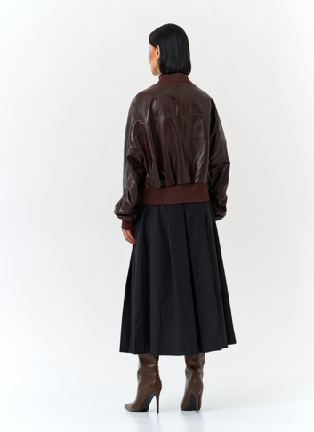 Женская куртка из натуральной кожи