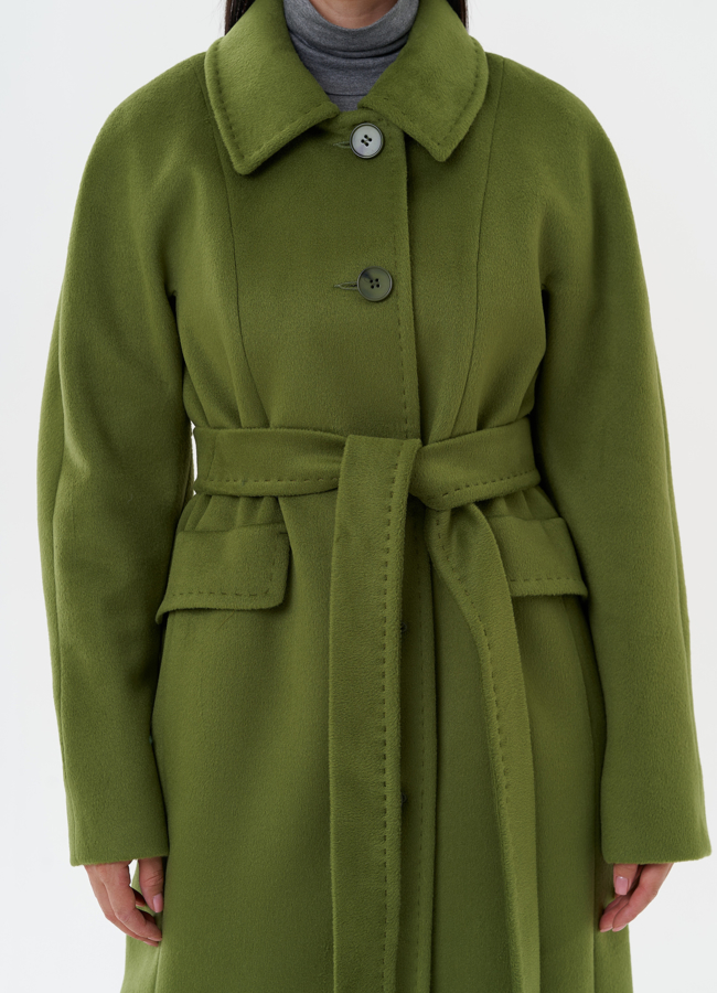 Женское пальто зеленого цвета с поясом модель № 27695 универмаг малина