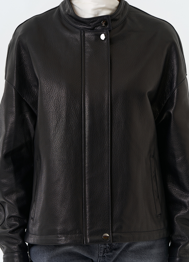 Женская куртка из натуральной кожи модель № 32535 универмаг малина