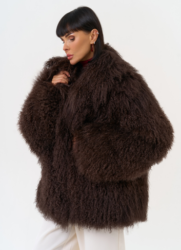 Женская шуба из меха ламы