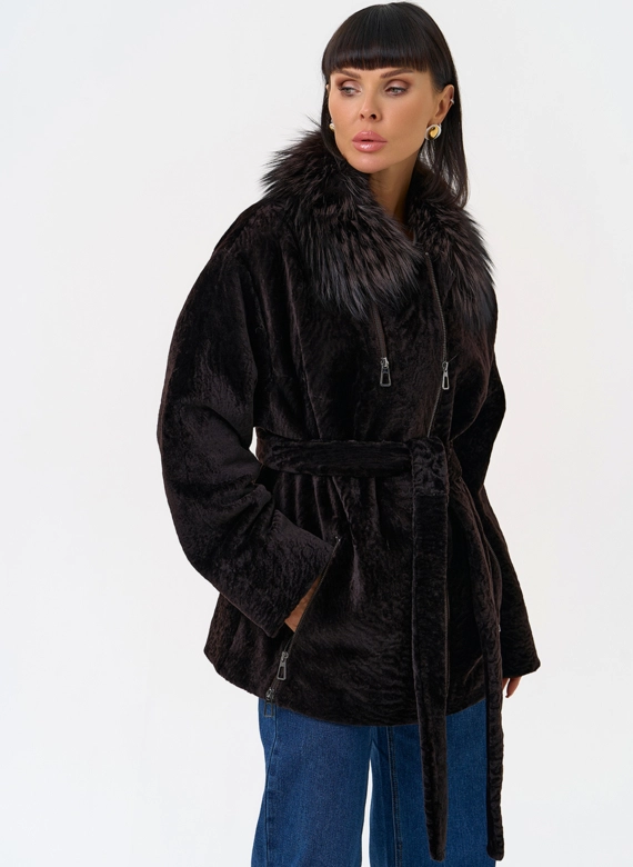 Дубленка натуральная с воротником из меха лисы