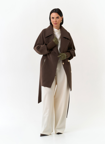 Женское укороченное пальто с декоративными молниями