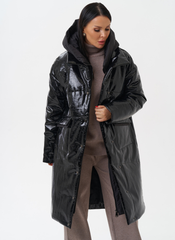 Женский пуховик из эко кожи с капюшоном