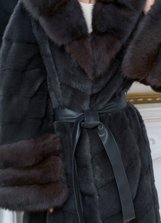 Длинная шуба из меха норки с отделкой из меха куницы модель № 31712 универмаг малина