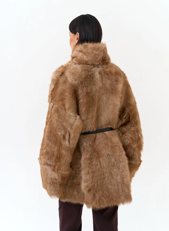 Женская двухсторонняя дубленка фото