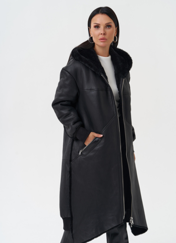 Натуральная дубленка с капюшоном