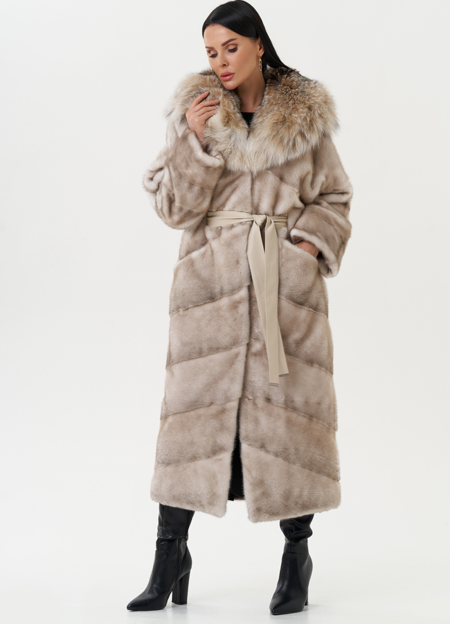 Женская норковая шуба с капюшоном из рыси модель № 27838 универмаг малина