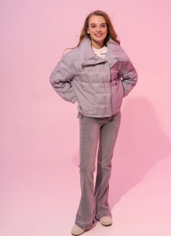 Женская куртка с воротником стойкой