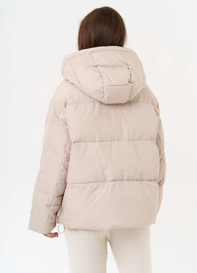 Женский короткий пуховик с капюшоном модель № 31587 в рассрочку