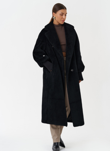 Пальто из шерсти с английским воротником