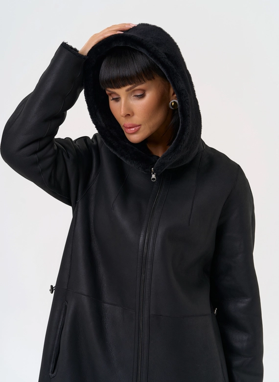 Натуральная двухсторонняя дубленка с капюшоном